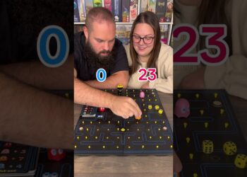 Pac Man The Board Sport?! #boardgames #couple #enjoyable