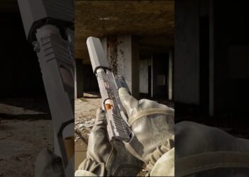 Hyper life like weapon jam animation from S.T.A.L.Ok.E 2 #stalker2 #stalker #gaming #video games